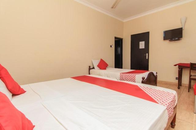 Eestee Rest Colombo Exterior foto