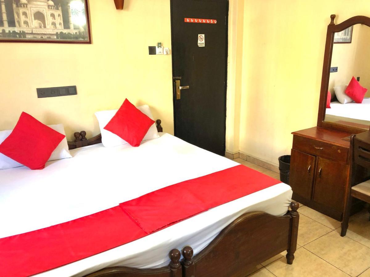 Eestee Rest Colombo Exterior foto