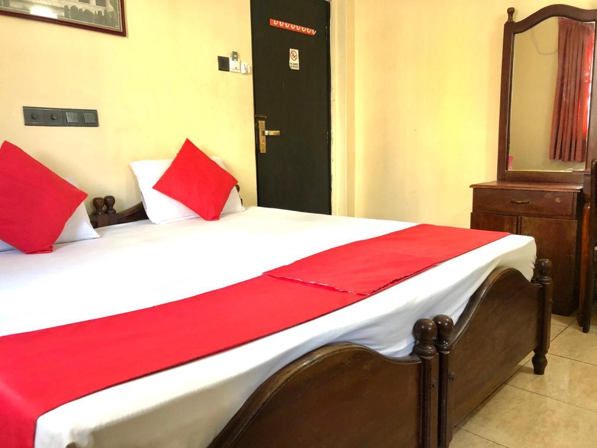 Eestee Rest Colombo Exterior foto